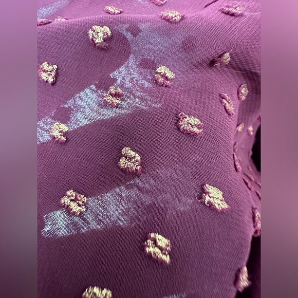 NWT Unique Vintage Burgundy & Gold Dot Giselle Wrap Top Sz 4X - Picture 7 of 10